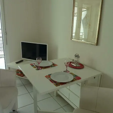 Ascona: Centro Muraccio Apt. 105 * Ασκόνα